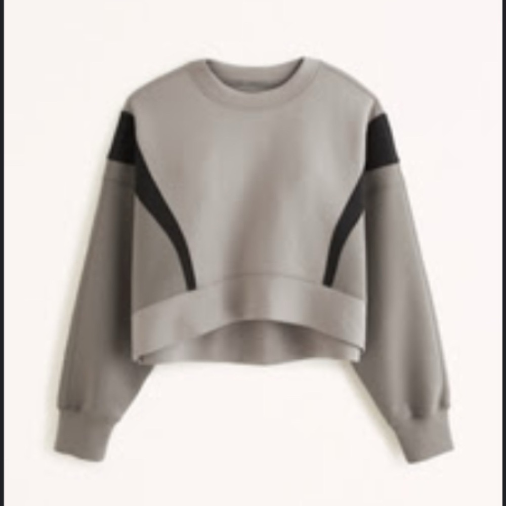 Abercrombie YPB neoKNIT Mini Crew Sweatshirt - XS